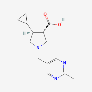 molecular formula C14H19N3O2 B5517958 (3S*,4S*)-4-cyclopropyl-1-[(2-methyl-5-pyrimidinyl)methyl]-3-pyrrolidinecarboxylic acid 