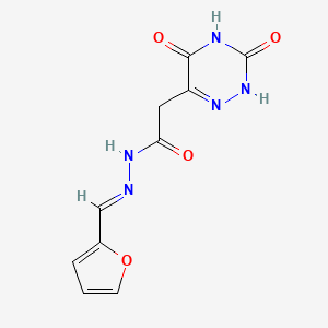 molecular formula C10H9N5O4 B5518039 2-(3,5-二氧代-2,3,4,5-四氢-1,2,4-三嗪-6-基)-N'-(2-呋喃甲亚甲基)乙酰肼 