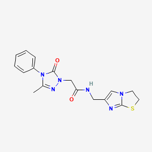 molecular formula C17H18N6O2S B5518092 N-(2,3-dihydroimidazo[2,1-b][1,3]thiazol-6-ylmethyl)-2-(3-methyl-5-oxo-4-phenyl-4,5-dihydro-1H-1,2,4-triazol-1-yl)acetamide 