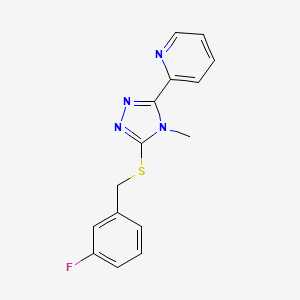 molecular formula C15H13FN4S B5518420 2-{5-[(3-fluorobenzyl)thio]-4-methyl-4H-1,2,4-triazol-3-yl}pyridine 