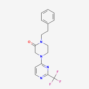 molecular formula C17H17F3N4O B5518484 1-(2-苯乙基)-4-[2-(三氟甲基)嘧啶-4-基]哌嗪-2-酮 