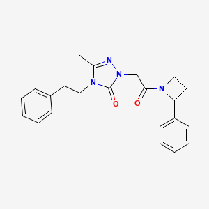 molecular formula C22H24N4O2 B5518964 5-methyl-2-[2-oxo-2-(2-phenyl-1-azetidinyl)ethyl]-4-(2-phenylethyl)-2,4-dihydro-3H-1,2,4-triazol-3-one 