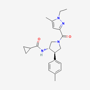 molecular formula C22H28N4O2 B5519895 N-[(3S*,4R*)-1-[(1-ethyl-5-methyl-1H-pyrazol-3-yl)carbonyl]-4-(4-methylphenyl)-3-pyrrolidinyl]cyclopropanecarboxamide 