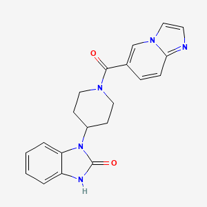 molecular formula C20H19N5O2 B5520255 1-[1-(imidazo[1,2-a]pyridin-6-ylcarbonyl)piperidin-4-yl]-1,3-dihydro-2H-benzimidazol-2-one 