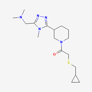 molecular formula C17H29N5OS B5520346 1-[5-(1-{[(环丙基甲基)硫代]乙酰}哌啶-3-基)-4-甲基-4H-1,2,4-三唑-3-基]-N,N-二甲基甲胺 