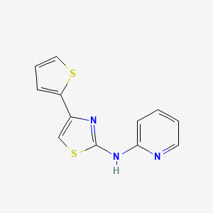 molecular formula C12H9N3S2 B5520348 N-[4-(2-噻吩基)-1,3-噻唑-2-基]-2-吡啶胺 