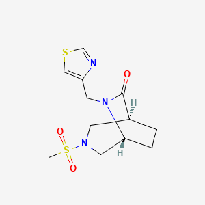 molecular formula C12H17N3O3S2 B5520355 (1S*,5R*)-3-(甲磺酰基)-6-(1,3-噻唑-4-基甲基)-3,6-二氮杂双环[3.2.2]壬烷-7-酮 