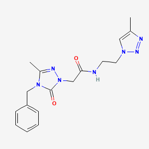 molecular formula C17H21N7O2 B5521136 2-(4-benzyl-3-methyl-5-oxo-4,5-dihydro-1H-1,2,4-triazol-1-yl)-N-[2-(4-methyl-1H-1,2,3-triazol-1-yl)ethyl]acetamide 