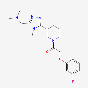 molecular formula C19H26FN5O2 B5521913 1-(5-{1-[(3-氟苯氧基)乙酰]哌啶-3-基}-4-甲基-4H-1,2,4-三唑-3-基)-N,N-二甲基甲胺 