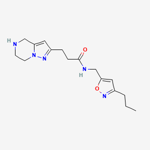 molecular formula C16H23N5O2 B5522748 N-[(3-propyl-5-isoxazolyl)methyl]-3-(4,5,6,7-tetrahydropyrazolo[1,5-a]pyrazin-2-yl)propanamide hydrochloride 