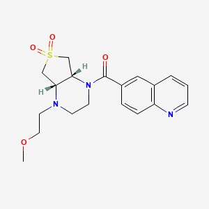 molecular formula C19H23N3O4S B5524177 6-{[(4aS*,7aR*)-4-(2-甲氧基乙基)-6,6-二氧化六氢噻吩并[3,4-b]吡嗪-1(2H)-基]羰基}喹啉 