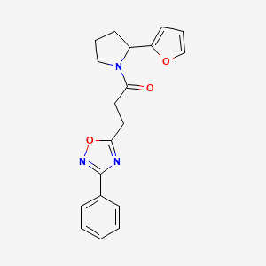 molecular formula C19H19N3O3 B5524188 5-{3-[2-(2-呋喃基)-1-吡咯烷基]-3-氧代丙基}-3-苯基-1,2,4-恶二唑 
