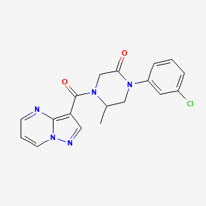 molecular formula C18H16ClN5O2 B5524728 1-(3-chlorophenyl)-5-methyl-4-(pyrazolo[1,5-a]pyrimidin-3-ylcarbonyl)-2-piperazinone 