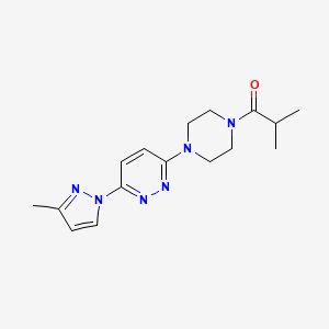 molecular formula C16H22N6O B5525441 3-(4-isobutyryl-1-piperazinyl)-6-(3-methyl-1H-pyrazol-1-yl)pyridazine 
