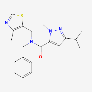 molecular formula C20H24N4OS B5526172 N-benzyl-3-isopropyl-1-methyl-N-[(4-methyl-1,3-thiazol-5-yl)methyl]-1H-pyrazole-5-carboxamide 
