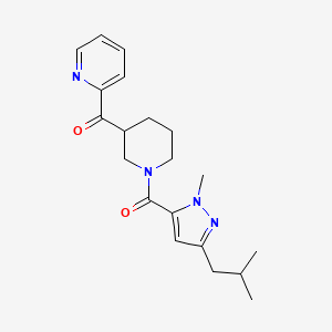 molecular formula C20H26N4O2 B5526455 {1-[(3-isobutyl-1-methyl-1H-pyrazol-5-yl)carbonyl]-3-piperidinyl}(2-pyridinyl)methanone 