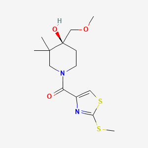 molecular formula C14H22N2O3S2 B5527226 (4S*)-4-(methoxymethyl)-3,3-dimethyl-1-{[2-(methylthio)-1,3-thiazol-4-yl]carbonyl}piperidin-4-ol 