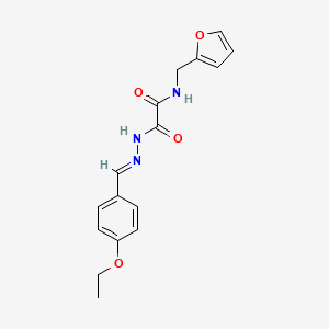 molecular formula C16H17N3O4 B5527319 2-[2-(4-ethoxybenzylidene)hydrazino]-N-(2-furylmethyl)-2-oxoacetamide 