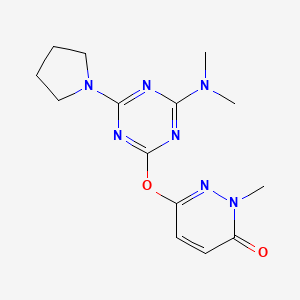 molecular formula C14H19N7O2 B5530519 6-{[4-(dimethylamino)-6-(1-pyrrolidinyl)-1,3,5-triazin-2-yl]oxy}-2-methyl-3(2H)-pyridazinone 
