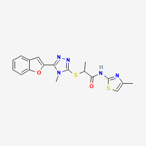 molecular formula C18H17N5O2S2 B5531228 2-{[5-(1-benzofuran-2-yl)-4-methyl-4H-1,2,4-triazol-3-yl]thio}-N-(4-methyl-1,3-thiazol-2-yl)propanamide 