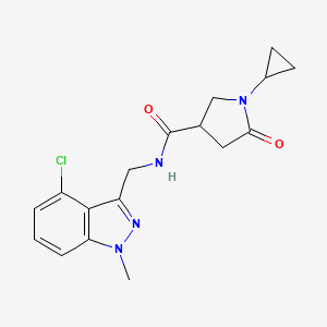 molecular formula C17H19ClN4O2 B5531369 N-[(4-chloro-1-methyl-1H-indazol-3-yl)methyl]-1-cyclopropyl-5-oxo-3-pyrrolidinecarboxamide 
