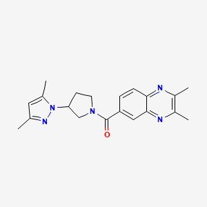 molecular formula C20H23N5O B5534084 6-{[3-(3,5-dimethyl-1H-pyrazol-1-yl)-1-pyrrolidinyl]carbonyl}-2,3-dimethylquinoxaline 