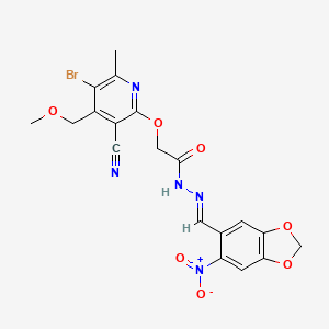 molecular formula C19H16BrN5O7 B5534241 2-{[5-bromo-3-cyano-4-(methoxymethyl)-6-methyl-2-pyridinyl]oxy}-N'-[(6-nitro-1,3-benzodioxol-5-yl)methylene]acetohydrazide 
