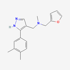 molecular formula C18H21N3O B5534710 1-[3-(3,4-dimethylphenyl)-1H-pyrazol-4-yl]-N-(2-furylmethyl)-N-methylmethanamine 