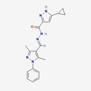 molecular formula C19H20N6O B5535864 3-环丙基-N'-[(3,5-二甲基-1-苯基-1H-吡唑-4-基)亚甲基]-1H-吡唑-5-甲酰肼 