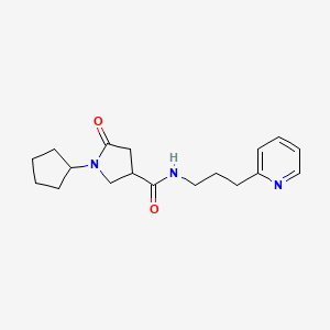 molecular formula C18H25N3O2 B5535902 1-cyclopentyl-5-oxo-N-[3-(2-pyridinyl)propyl]-3-pyrrolidinecarboxamide 