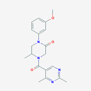 molecular formula C19H22N4O3 B5536652 4-[(2,4-dimethyl-5-pyrimidinyl)carbonyl]-1-(3-methoxyphenyl)-5-methyl-2-piperazinone 