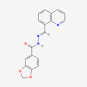 molecular formula C18H13N3O3 B5536751 N'-(8-喹啉甲亚甲基)-1,3-苯并二氧杂环-5-甲酰肼 