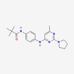 molecular formula C20H27N5O B5537123 2,2-dimethyl-N-(4-{[6-methyl-2-(1-pyrrolidinyl)-4-pyrimidinyl]amino}phenyl)propanamide 