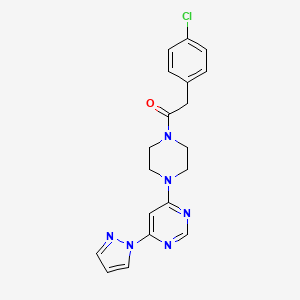 molecular formula C19H19ClN6O B5537160 4-{4-[(4-chlorophenyl)acetyl]-1-piperazinyl}-6-(1H-pyrazol-1-yl)pyrimidine 
