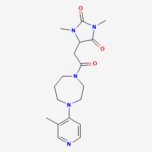 molecular formula C18H25N5O3 B5537195 1,3-dimethyl-5-{2-[4-(3-methyl-4-pyridinyl)-1,4-diazepan-1-yl]-2-oxoethyl}-2,4-imidazolidinedione 