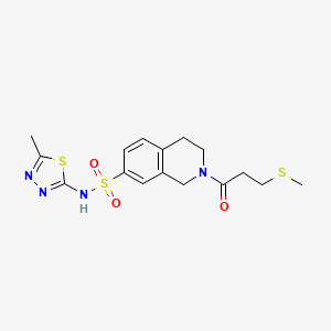 molecular formula C16H20N4O3S3 B5539655 N-(5-甲基-1,3,4-噻二唑-2-基)-2-[3-(甲硫基)丙酰]-1,2,3,4-四氢异喹啉-7-磺酰胺 