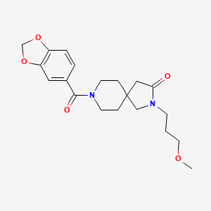 molecular formula C20H26N2O5 B5541804 8-(1,3-benzodioxol-5-ylcarbonyl)-2-(3-methoxypropyl)-2,8-diazaspiro[4.5]decan-3-one 
