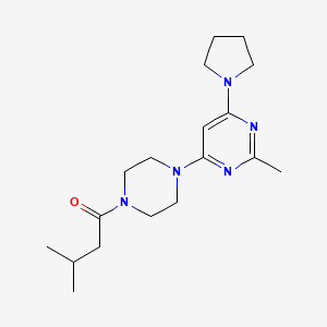 molecular formula C18H29N5O B5542045 2-methyl-4-[4-(3-methylbutanoyl)-1-piperazinyl]-6-(1-pyrrolidinyl)pyrimidine 