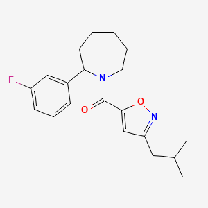molecular formula C20H25FN2O2 B5542760 2-(3-氟苯基)-1-[(3-异丁基-5-异恶唑基)羰基]氮杂环己烷 