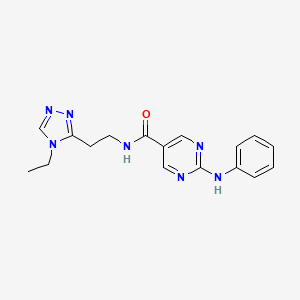 molecular formula C17H19N7O B5542973 2-anilino-N-[2-(4-ethyl-4H-1,2,4-triazol-3-yl)ethyl]-5-pyrimidinecarboxamide 