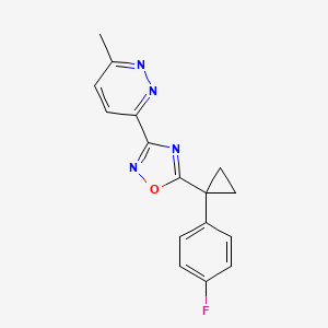 molecular formula C16H13FN4O B5544463 3-{5-[1-(4-氟苯基)环丙基]-1,2,4-恶二唑-3-基}-6-甲基吡哒嗪 