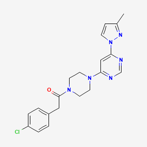 molecular formula C20H21ClN6O B5544528 4-{4-[(4-氯苯基)乙酰]-1-哌嗪基}-6-(3-甲基-1H-吡唑-1-基)嘧啶 