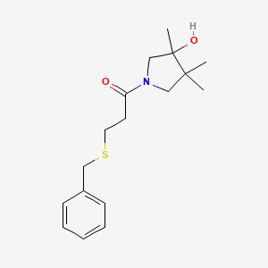 molecular formula C17H25NO2S B5545229 1-[3-(苄硫基)丙酰]-3,4,4-三甲基吡咯烷-3-醇 