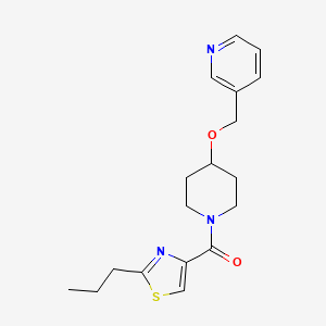 molecular formula C18H23N3O2S B5545334 3-[({1-[(2-propyl-1,3-thiazol-4-yl)carbonyl]-4-piperidinyl}oxy)methyl]pyridine 