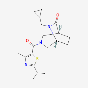 molecular formula C19H27N3O2S B5545401 (1S*,5R*)-6-(cyclopropylmethyl)-3-[(2-isopropyl-4-methyl-1,3-thiazol-5-yl)carbonyl]-3,6-diazabicyclo[3.2.2]nonan-7-one 