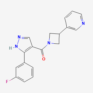 molecular formula C18H15FN4O B5546259 3-(1-{[3-(3-氟苯基)-1H-吡唑-4-基]羰基}-3-氮杂环丁基)吡啶 