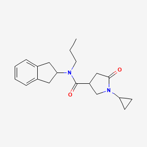 molecular formula C20H26N2O2 B5546272 1-cyclopropyl-N-(2,3-dihydro-1H-inden-2-yl)-5-oxo-N-propyl-3-pyrrolidinecarboxamide 