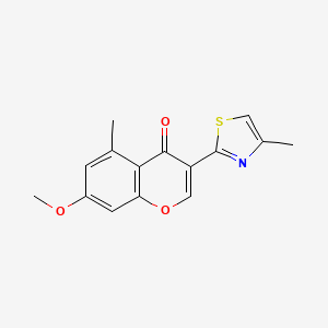 molecular formula C15H13NO3S B5548122 7-甲氧基-5-甲基-3-(4-甲基-1,3-噻唑-2-基)-4H-色满-4-酮 