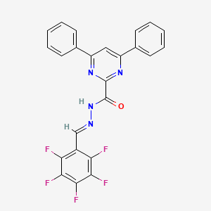 molecular formula C24H13F5N4O B5548196 N'-(pentafluorobenzylidene)-4,6-diphenyl-2-pyrimidinecarbohydrazide 
