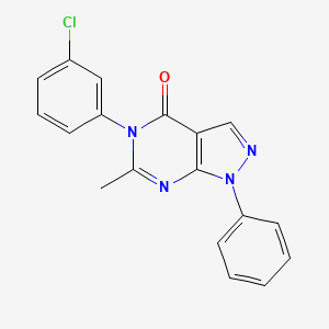 molecular formula C18H13ClN4O B5548583 5-(3-氯苯基)-6-甲基-1-苯基-1,5-二氢-4H-吡唑并[3,4-d]嘧啶-4-酮 